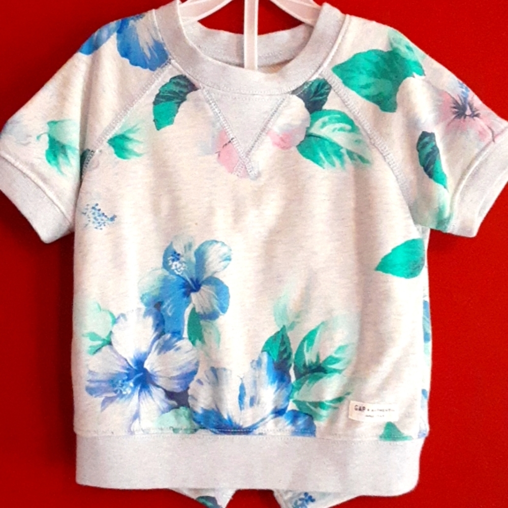 Baby GAP Sweatshort Set
